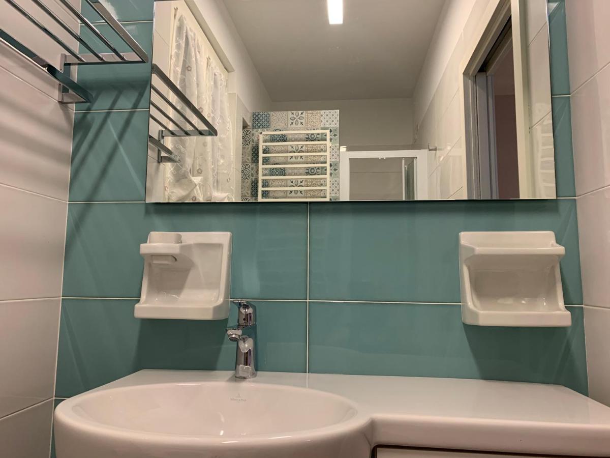 Guest House Vagamondo Fano Exterior foto